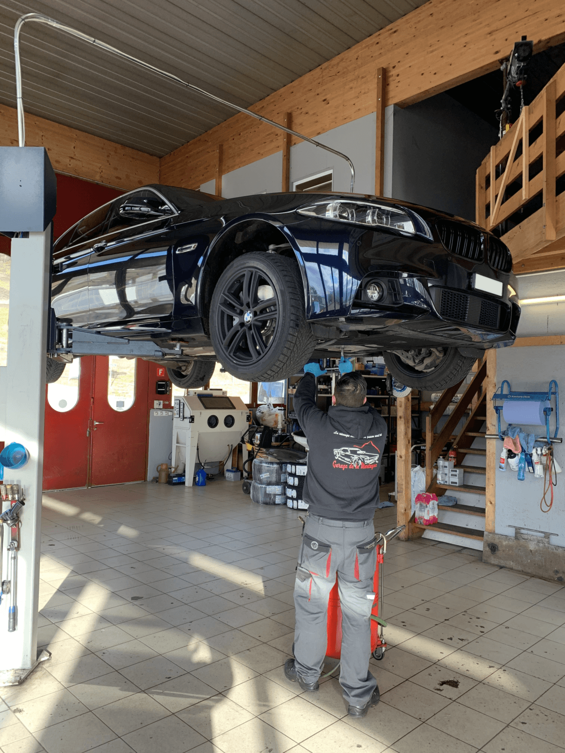 Garage de la Montagne Garage de la Montagne